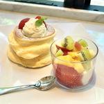 米粉で幸せのパンケーキ　グリークヨーグルト添え