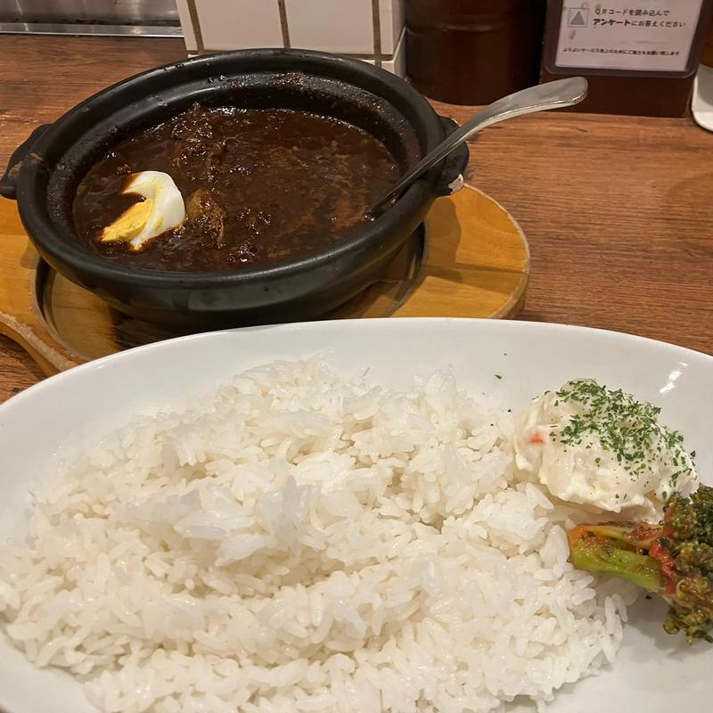 牛すじ煮込みカレー(ホットスプーン 西新宿店（Hot Spoon）)