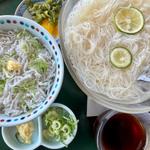 『揖保乃糸』とミニしらす丼セット