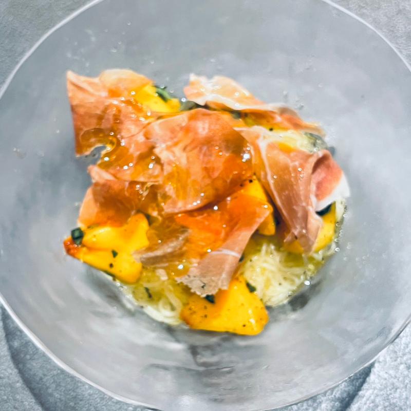 生ハムと黄桃の冷製カッペリーニ(デギスタシオン （DEGUSTATION）)