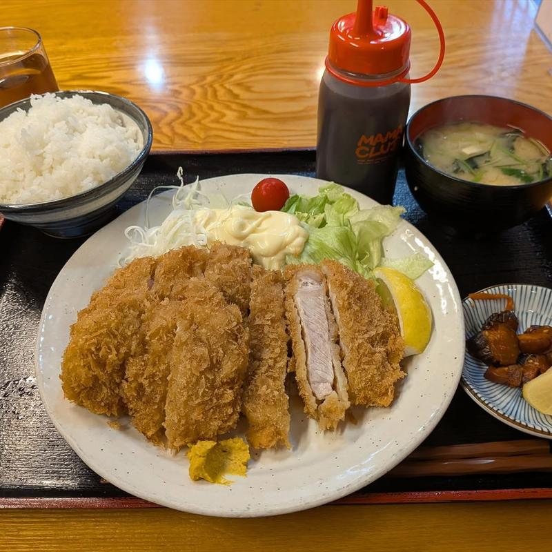 とんかつ定食(そば処 長岡屋)