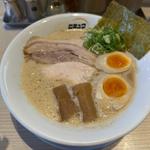 鶏白湯魚介濃縮ラーメン