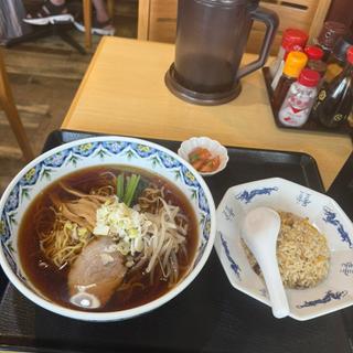 ラーメン半チャン
