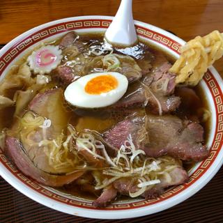 チャーシューワンタンメン