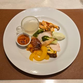 前菜の盛り合わせ
