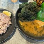 チキンスープカレー+ブロッコリー