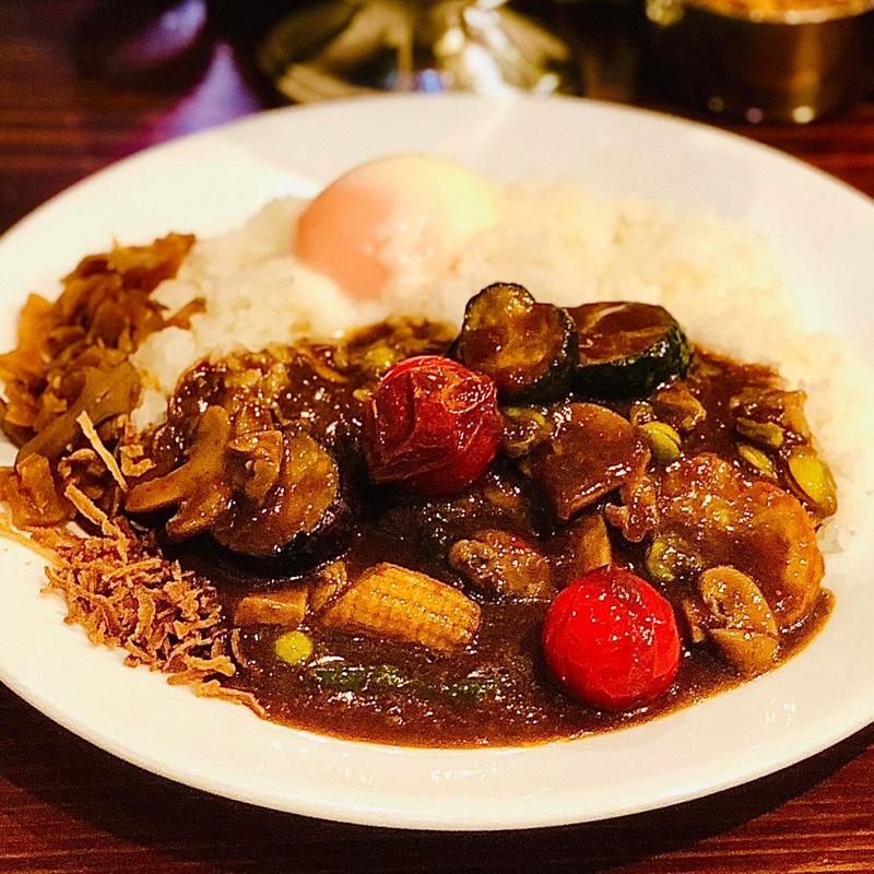 たっぷり夏野菜印度カレー(カリカル 新橋本店)