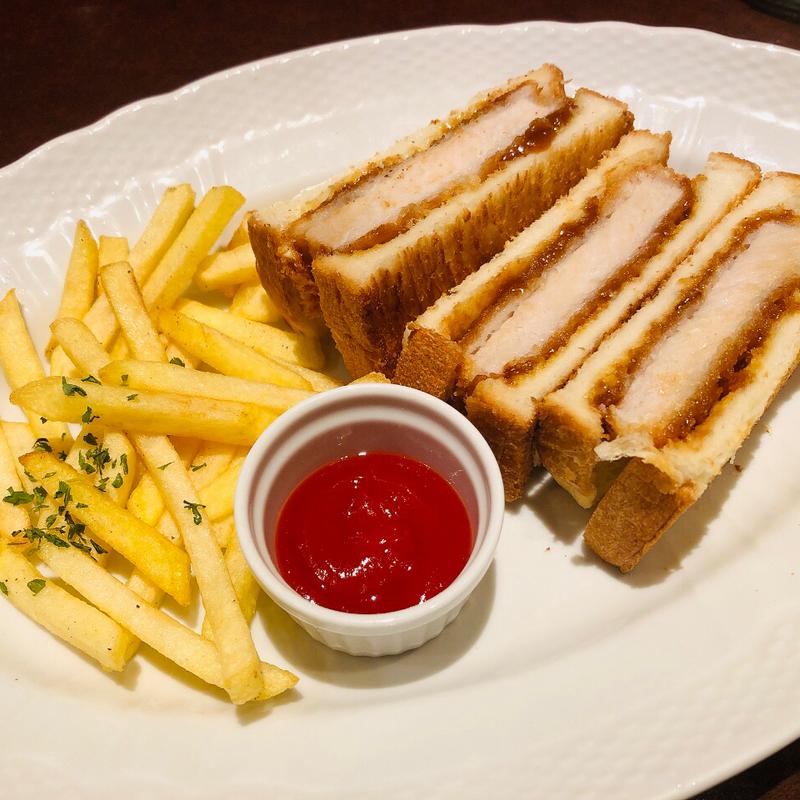 厚切りカツサンド&ポテト(星乃珈琲店 西新宿店)