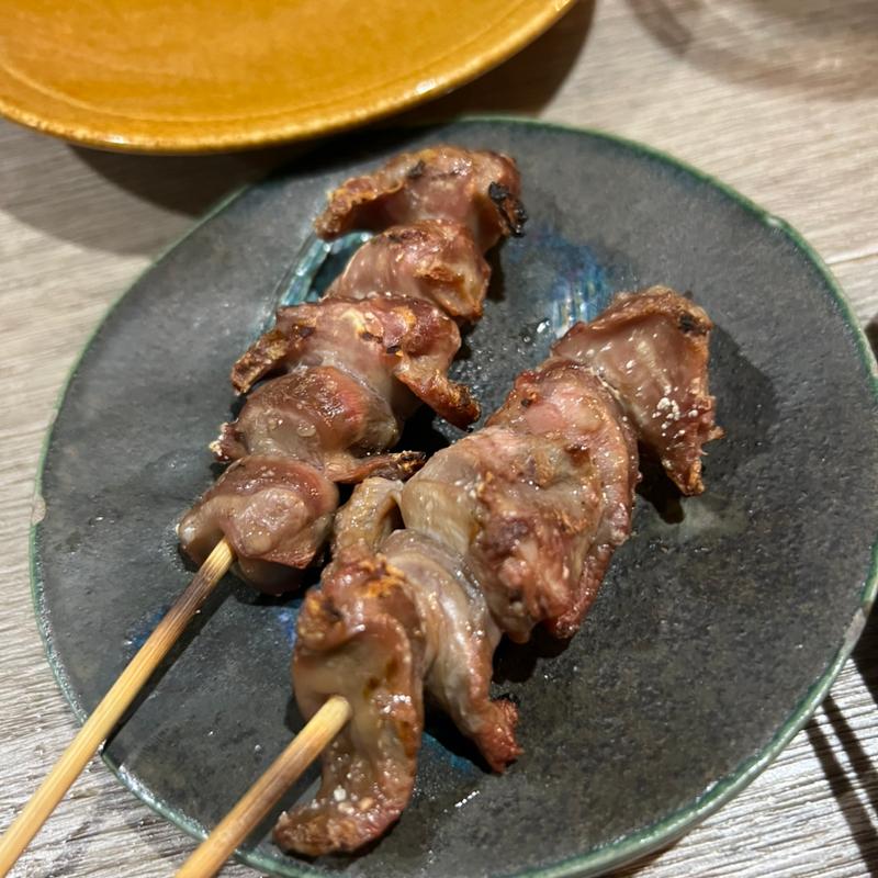 ズリ串(炭火焼鳥ハチイチ)