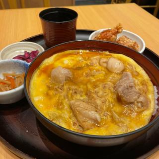 若鶏の親子丼