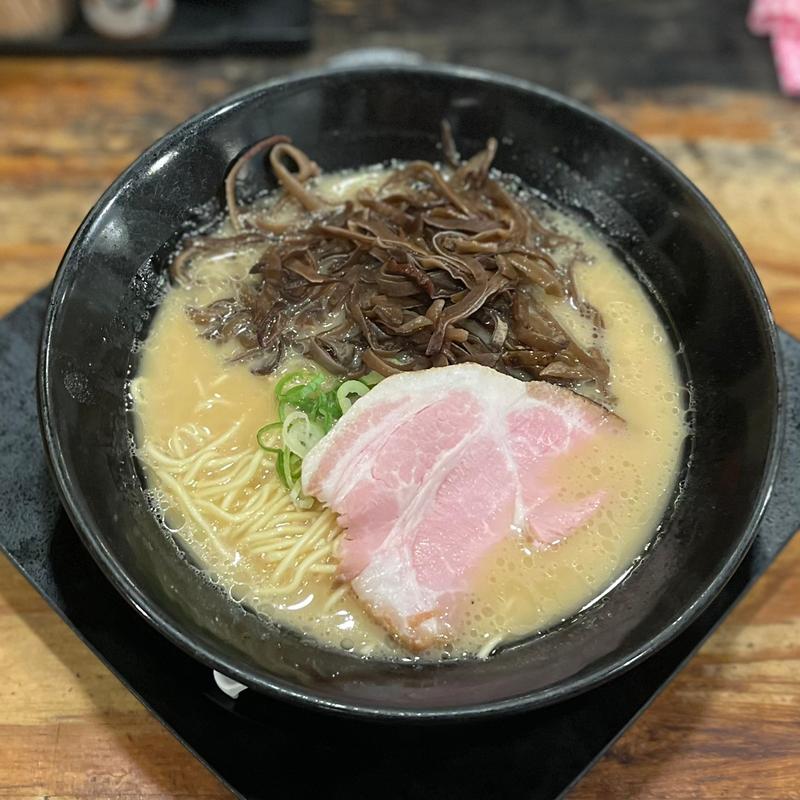 とんこつラーメン(博多らーめん 一空)