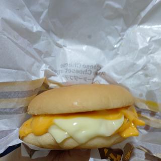 チーズチーズダブルチーズバーガー