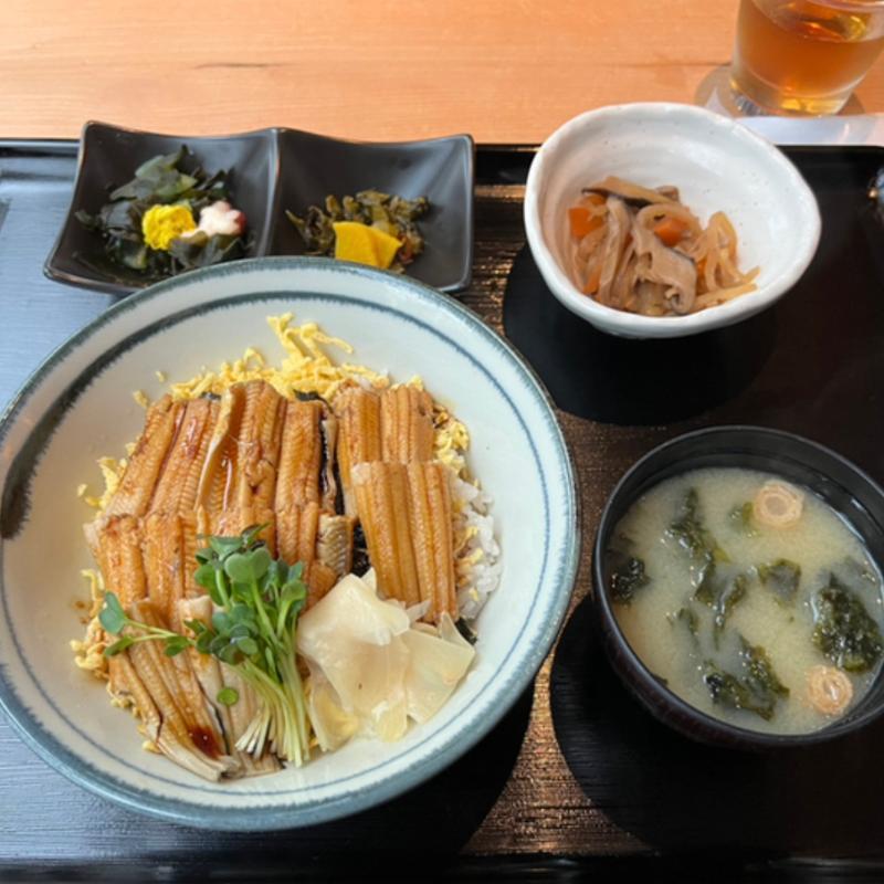 煮あなご丼(よりあい処 つしま)