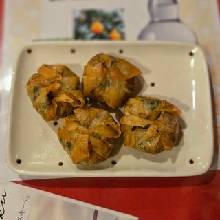 ニラ饅頭(4個)(上海食亭 （シャンハイショクテイ）)