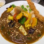 海老フライと夏野菜カレー