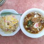 チャーハン 半ラーメン