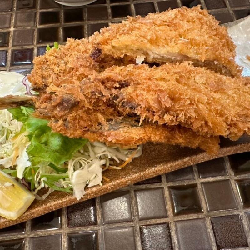 アジフライ(浜焼き串揚げ角打ち　しらすくじら)