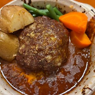 煮込みハンバーグ