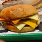 チーチーダブルチーズバーガー