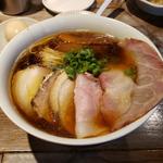 醤油チャーシュー麺