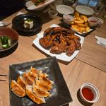 餃子　手羽先　フライドポテト