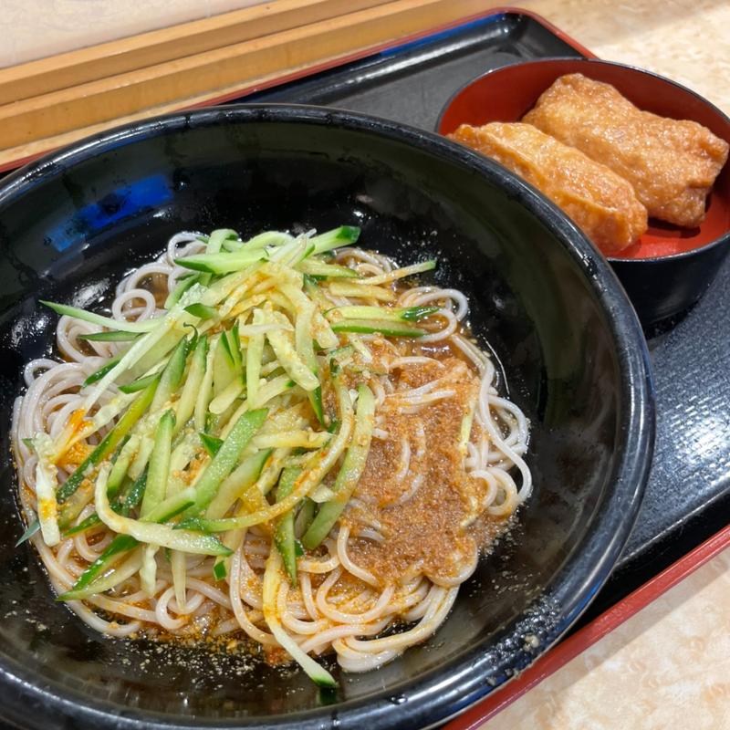 たっぷり胡瓜の四川冷麺(小諸そば 小伝馬町店)