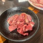 サービスのタンの切り落とし