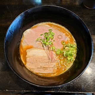 鶏白湯ブラウン