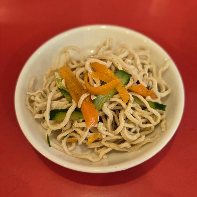 サラダ(台湾料理 故郷)