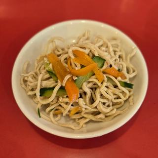 サラダ(台湾料理 故郷)