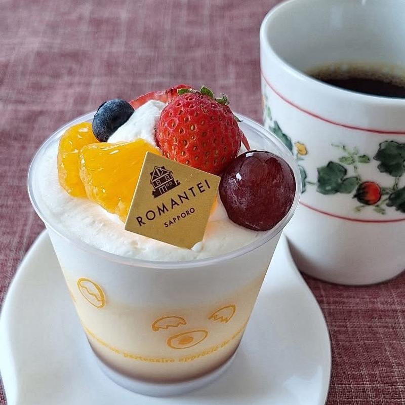 プリンアラモード(ろまん亭 石山通り店)