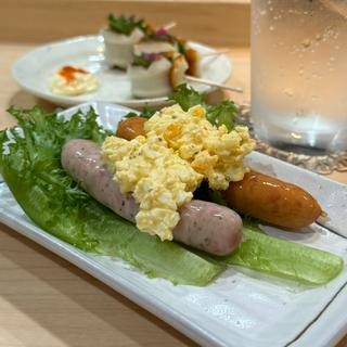 ソーセージとたまごのレタス巻き