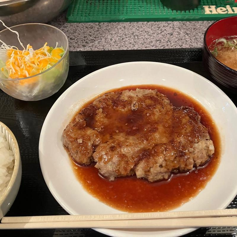 ハンバーグ定食 (柳小路)