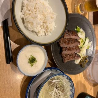 特切り厚焼定食2枚4切