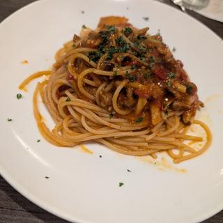 牛バラときのこのアラビータ(Bistro CentGrammes Charbon)