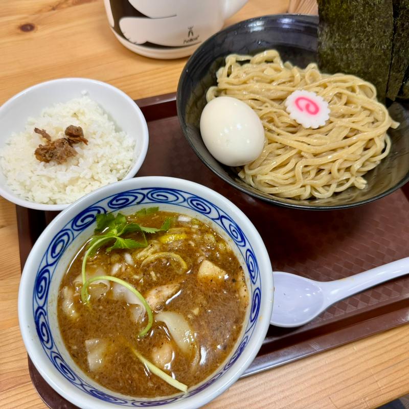 つけ麺中盛り＋特製＋半ライス(らーめん理庵)