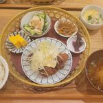 自家製トリ南蛮と花籠御膳