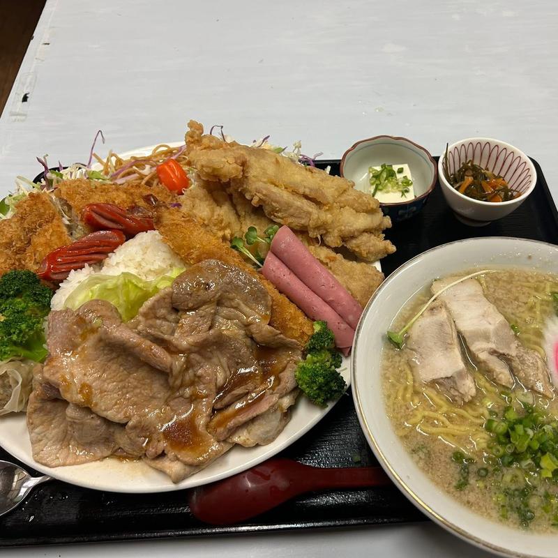 大人様ランチ こってりラーメン(花藤食堂)