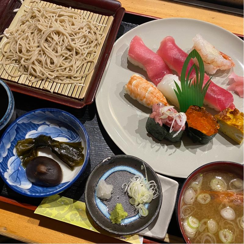 握りAセット(寿し春 （すしはる）)