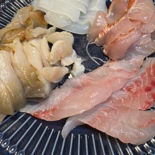 刺身盛り合わせ