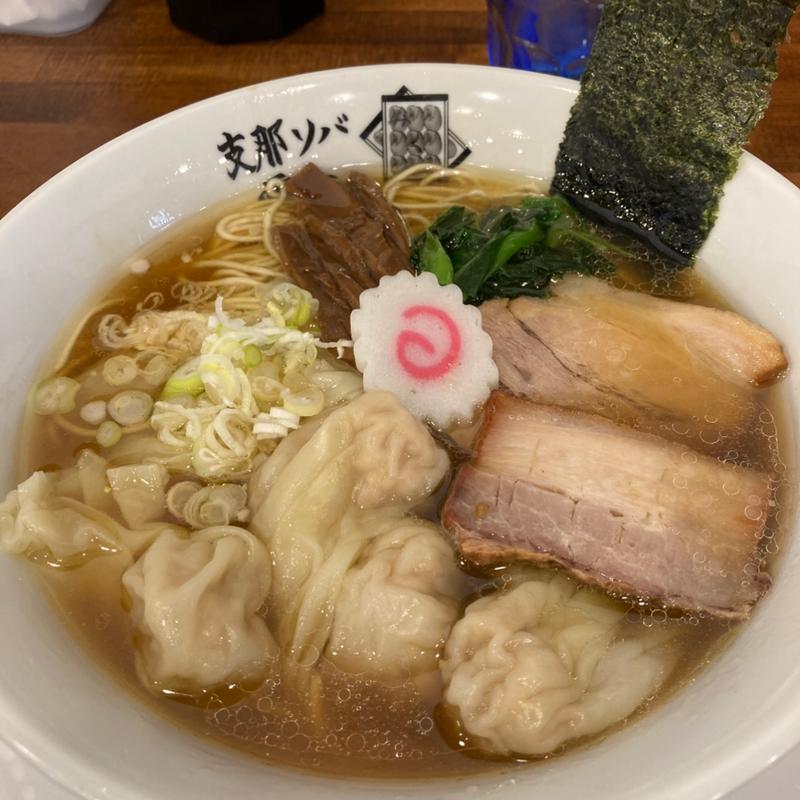 ワンタン支那そば醤油(支那ソバ雲呑みくも)