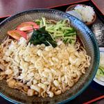 冷やしたぬきそば大盛り