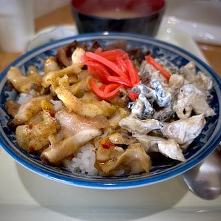 三色つぶ丼
