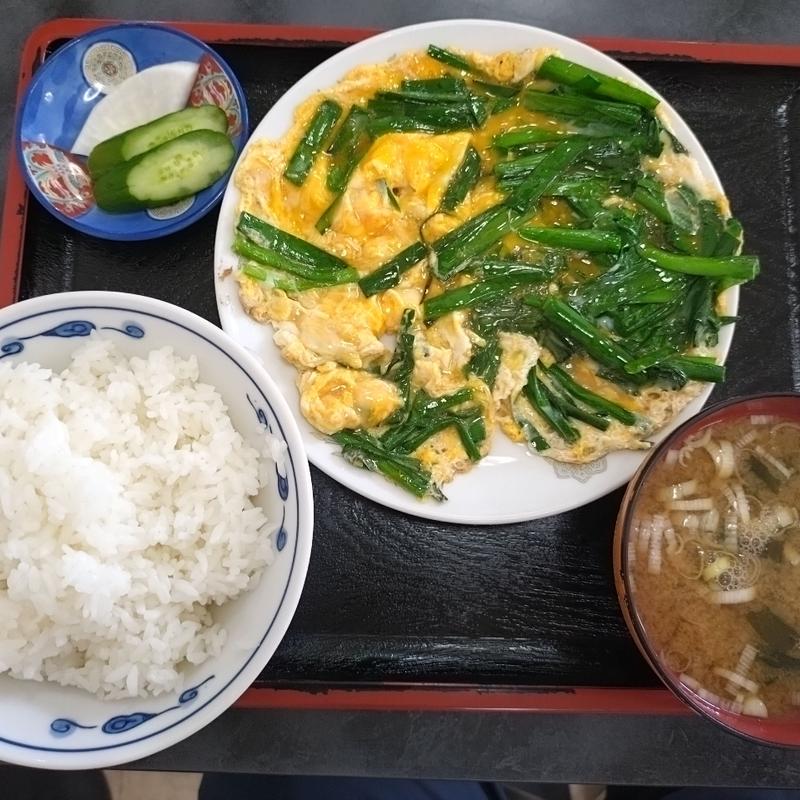ニラ玉定食(福本屋)
