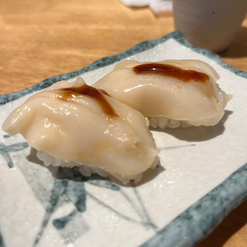 石垣貝握り(すし酒場 さしす 京都ヨドバシ店)