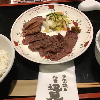 サービス牛タン定食