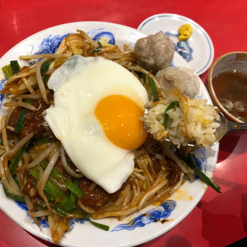肉厚レバニラ炒飯(大塚　幸龍軒)