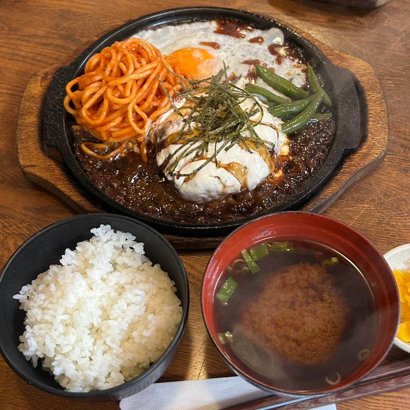 チーズテリマヨソースハンバーグランチ(キッチンはせ家)