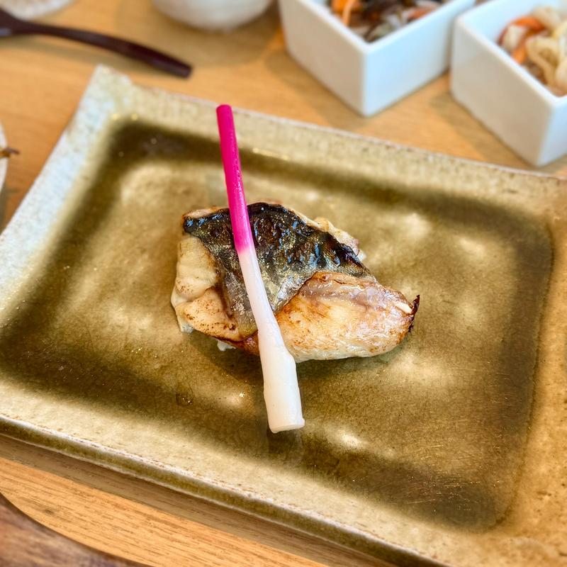 サバの塩麴焼き(locavore（ロカヴォーレ）)