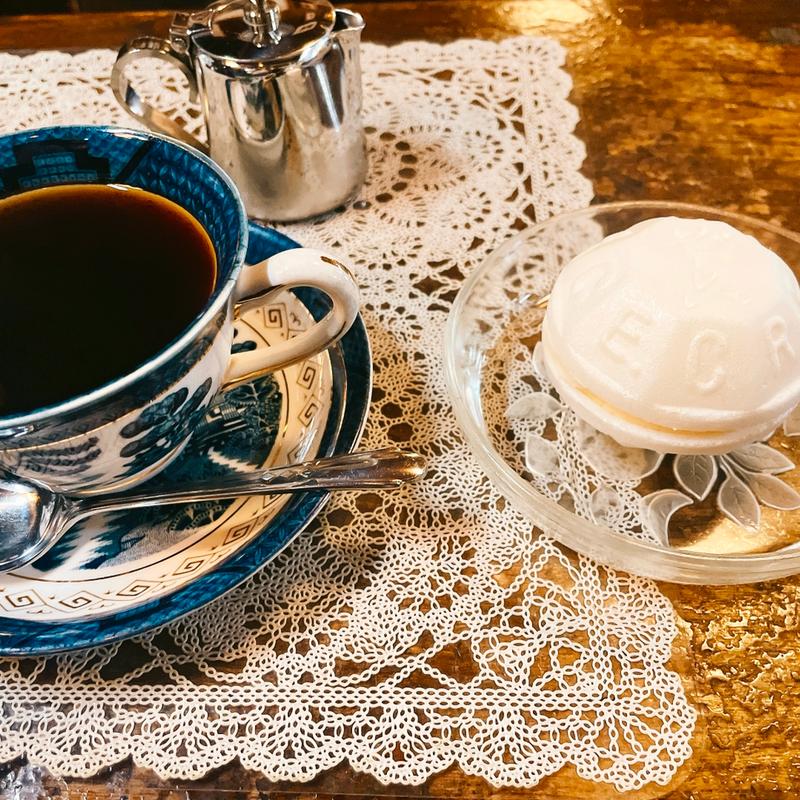 コーヒーとモナカ(ゼー六)